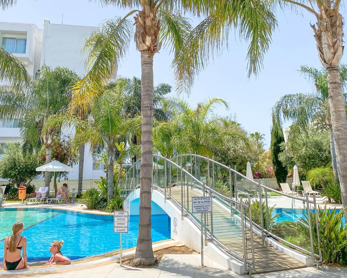 Anesis Hotel Ayia Napa Exterior photo