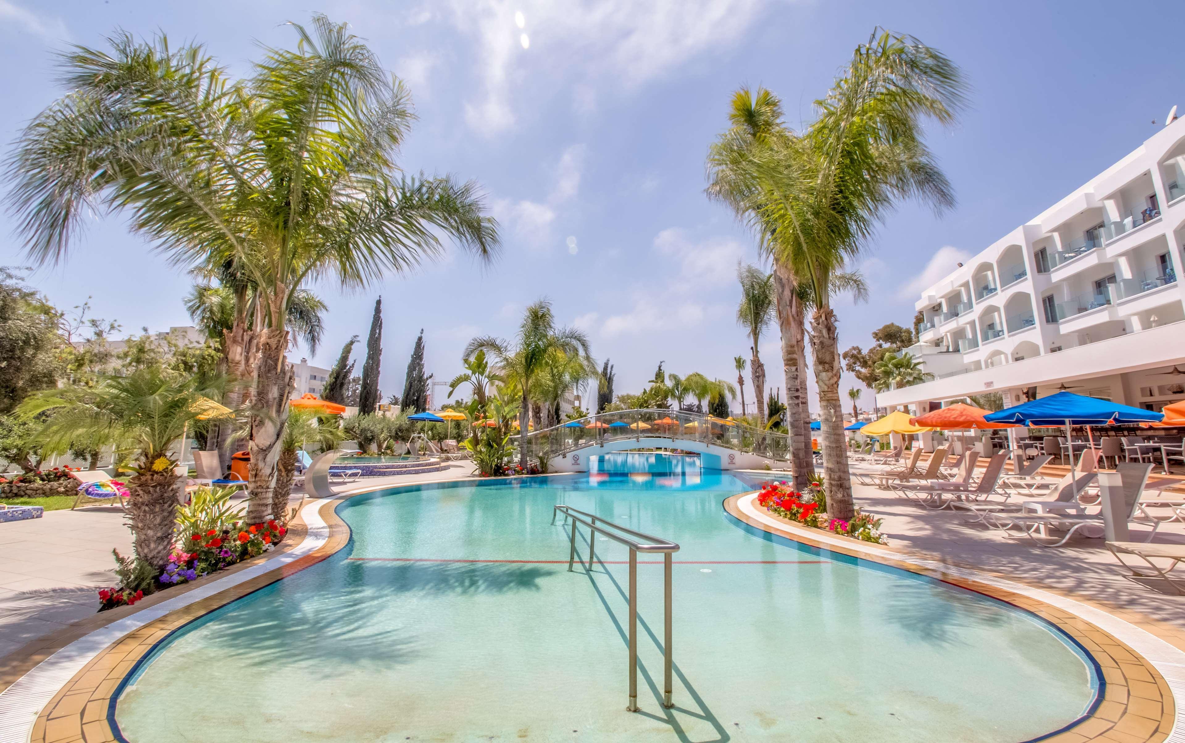 Anesis Hotel Ayia Napa Exterior photo