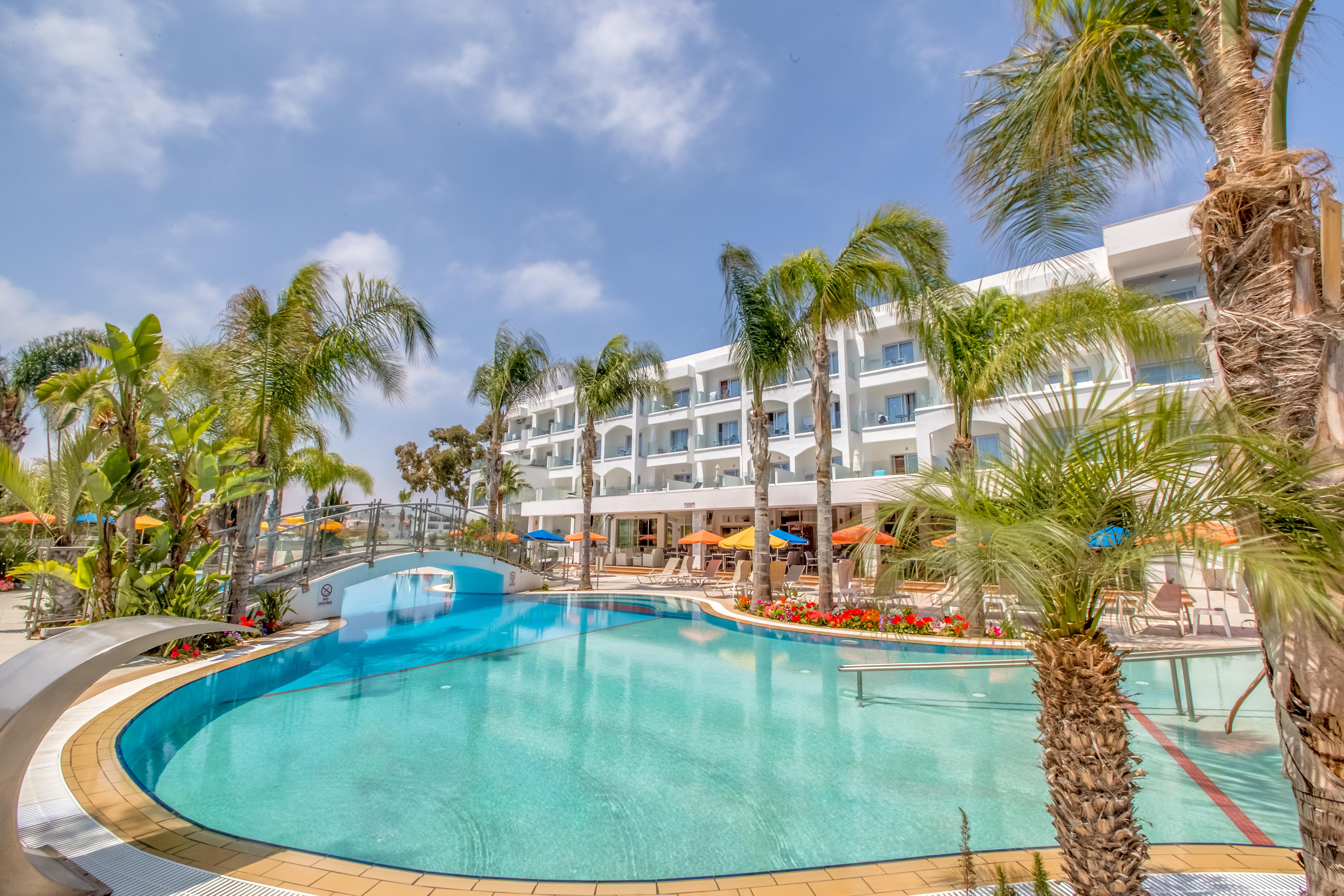 Anesis Hotel Ayia Napa Exterior photo