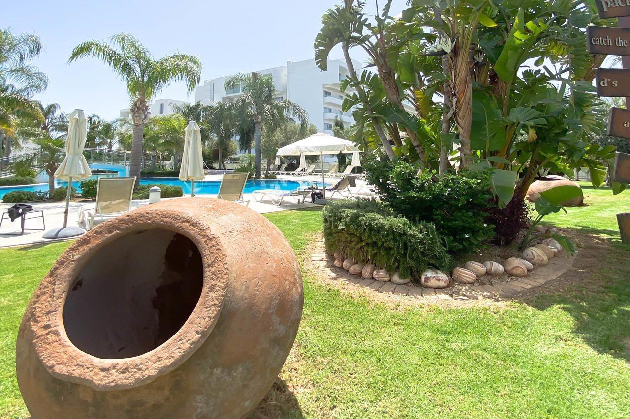 Anesis Hotel Ayia Napa Exterior photo